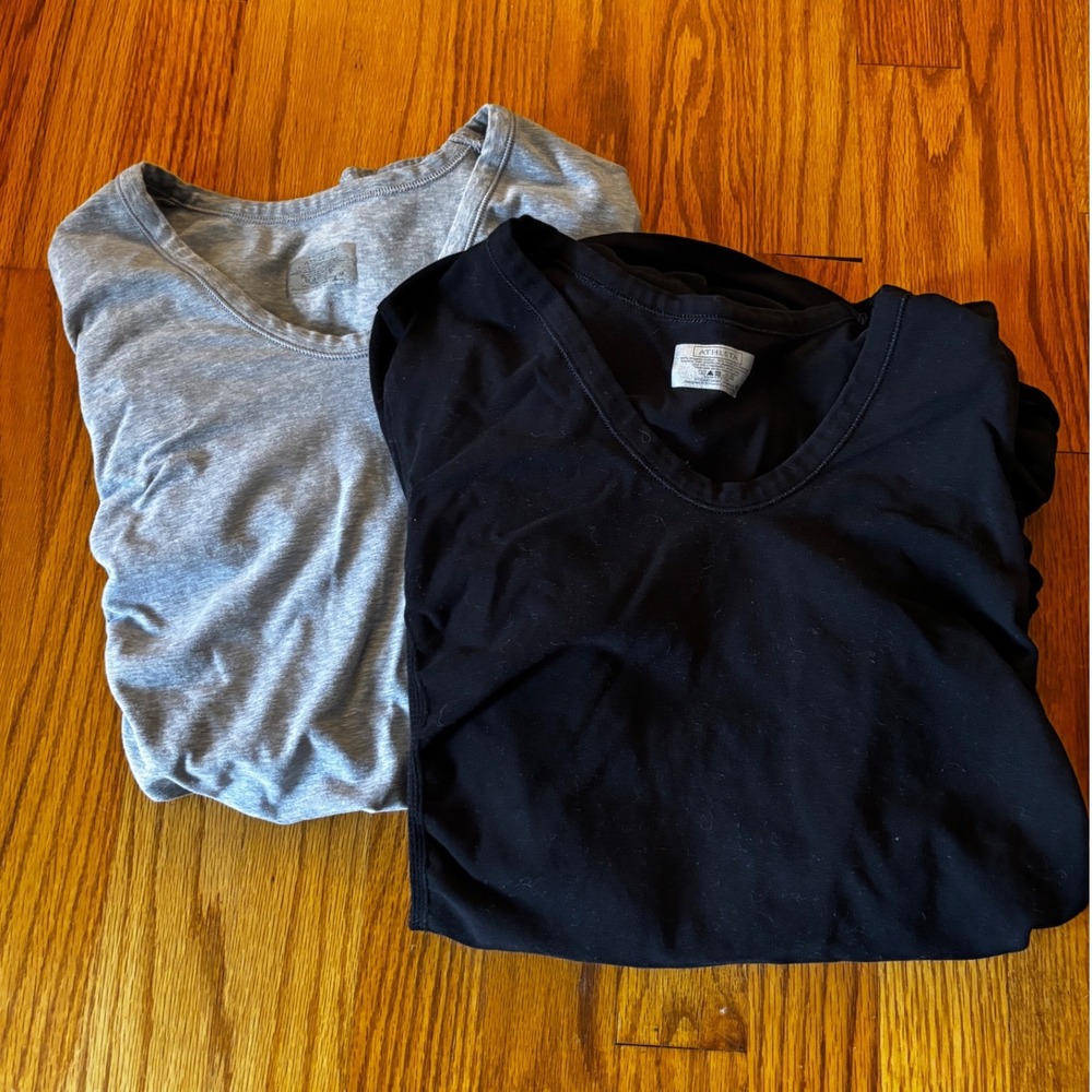Athleta Essence Long Sleeve Ruched V-Neck Top Bundle Black Grey Women S M